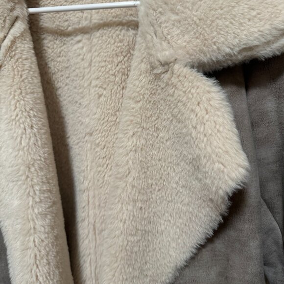 Faux Sherling Thick Winter Coat, Ash Grey with Beige Faux Fur, Zip up, New - Picture 4 of 6